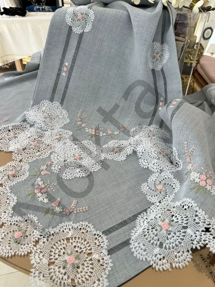 İğne Oyalı Salon Takımı