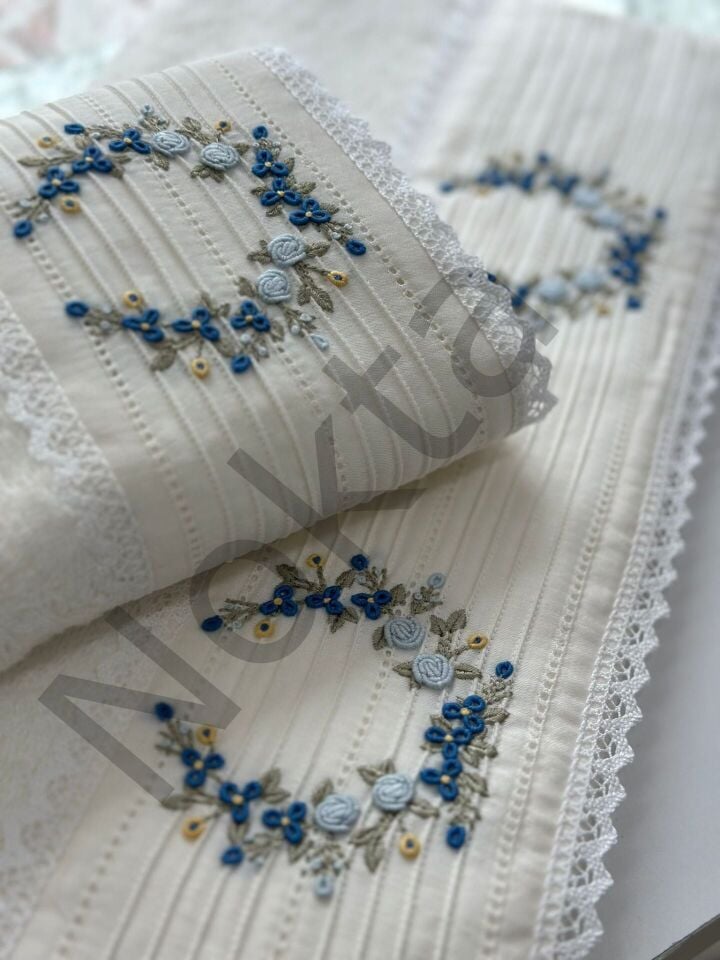 Çift Çelenk Model Havlu